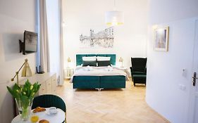 Apartments Roman